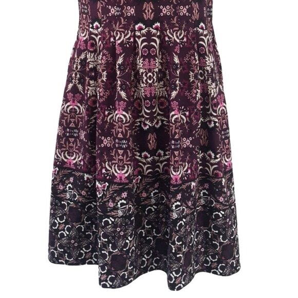 Vince Camuto Floral Dress Purple SZ 4 Pockets Pleat Sleeveless Fit Flare Career - Picture 3 of 9